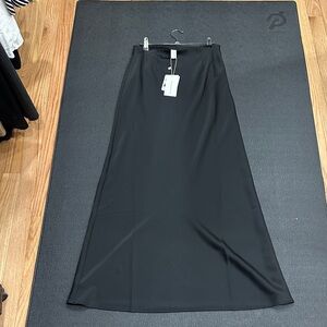 Commense Black A-Line Maxi Skirt